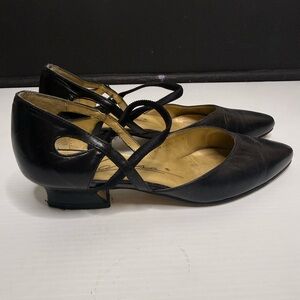 Elegant Black Leather Women's Shoes